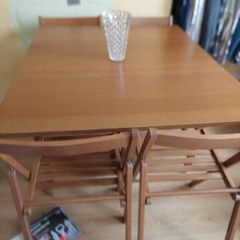 table and chairs
