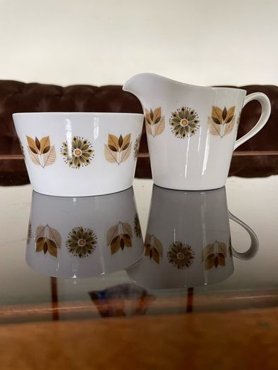 Colclough Bone China Ridgeway Pottery milk Jug and Sugar Bowl