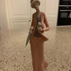 Nao by Lladro Porcelain Lady