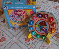 Hey Duggee Wooden Puzzle Clock