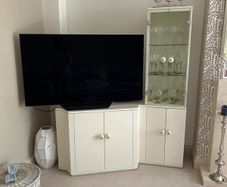 corner cabinet