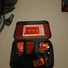 milwaukee m12 stubby