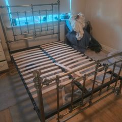 double bed frame free
