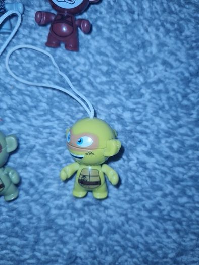 Marvel Twisthead Figures