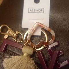 Love keyring new bnwt