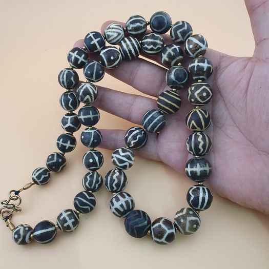 Burmese Antique Pumtek Pyu Petrified Wood Stone Beads Necklace 24 Inches