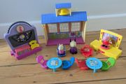 Peppa pig school play set