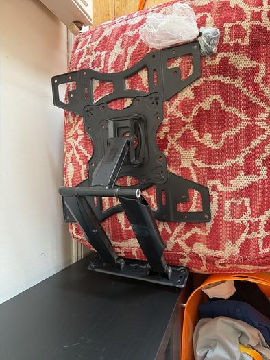 Corner TV Wall Bracket for 26-65 Inch TVs