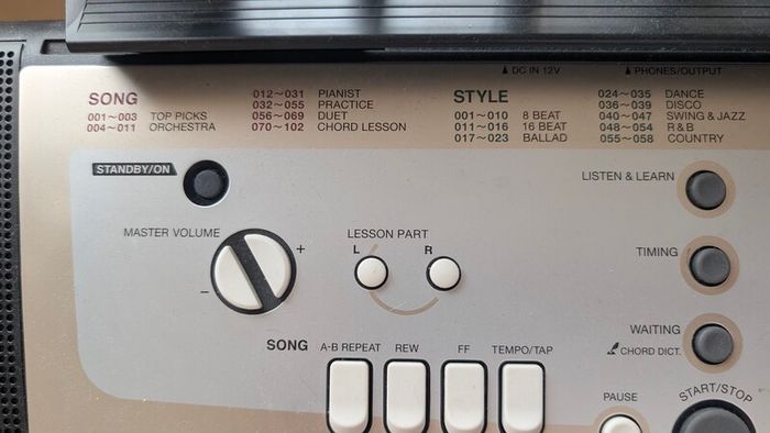 Free Piano Keyboard - needs repair
