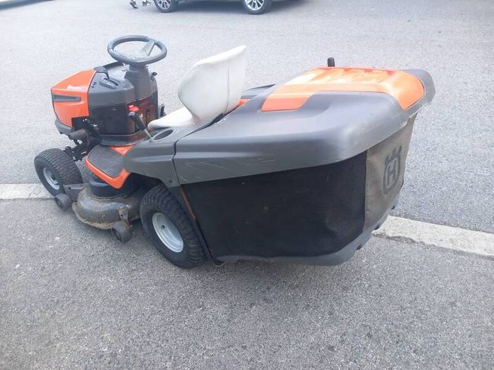 ride on lawnmower