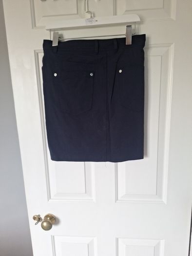 Green Lamb Navy Skort Size 14