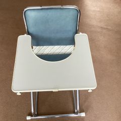 Childs high chair