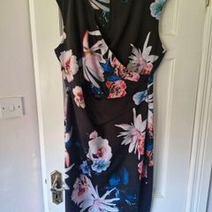 Jessica Wright floral dress
