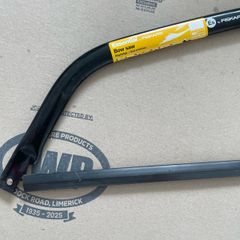 bow saw Fiskars