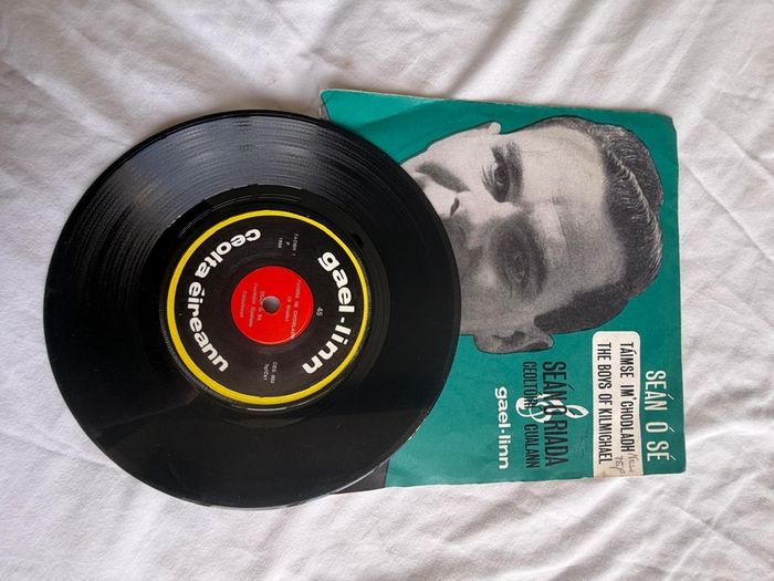 Curated Job Lot of 54 Vintage 7" Vinyl Records - ALL Pressed in Ireland (John Lennon, Pink Floyd, The Kinks)