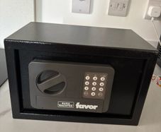 Favor Electronic Safe