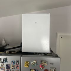 Small Fridge PowerPoint Barely Used