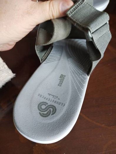 Clarks ladies sandals
