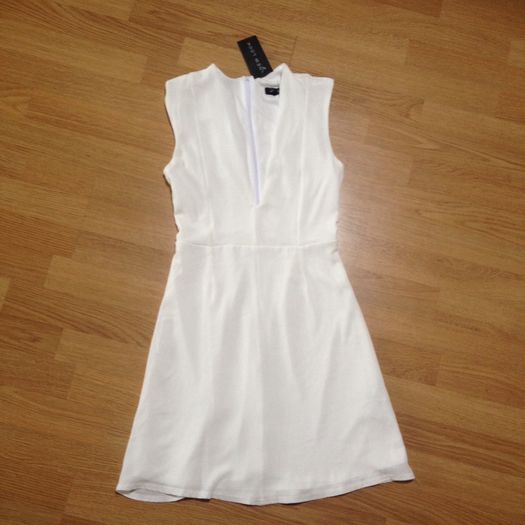 Brand new NewLook deep V neck dress with tags
