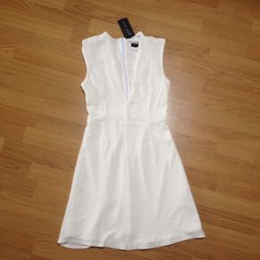 Brand new NewLook deep V neck dress with tags