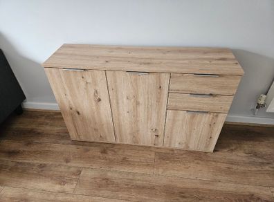 Side board