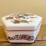 Vintage Wedgwood Kutani Crane bone China box Image 3