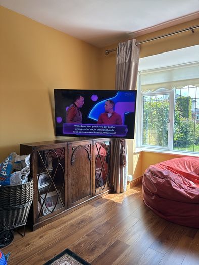 48 inch Bauhn TV