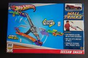 Hotwheels Wall Tracks