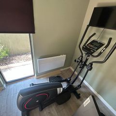 Cross Trainer