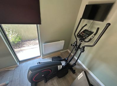 Cross Trainer