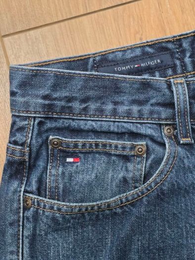 Tommy Hilfiger Men's Wide Leg Jeans Size 33 Leg 28