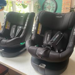 Miniuno Orvital 360 rotating Car seat x2
