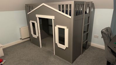 Playhouse LoftBed - Kids Bed