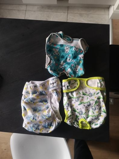 Reusable dog nappies