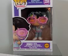 Jinu with patterns Chase Funko pop