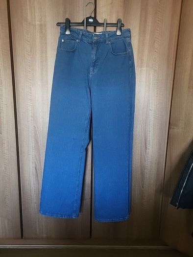 Wide High Waist Jeans
