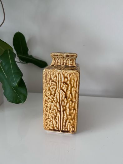 Vintage Lamp base, probably Enesco, Japan