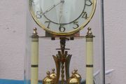 Vintage Kundo  Clock Made In Germany   Battery Operated (works well)