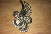 Brooch