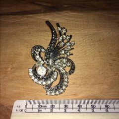 Brooch