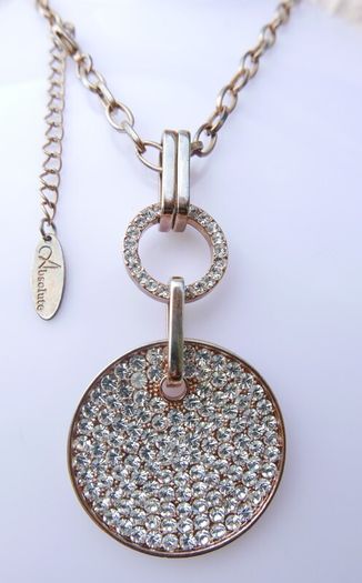 Absolute Jewellery Gold Plated Unique Pendant and Chain
