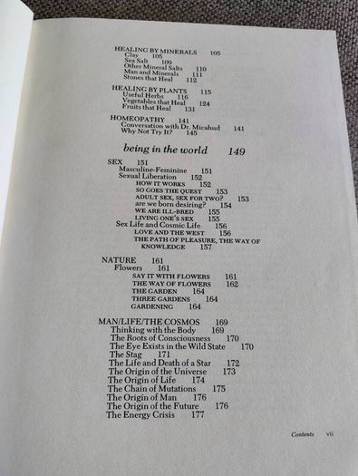 LIFE ARTS A Practical Guide to Total Being New Medicine and Ancient Wisdom by Evelyn de Smedt 1977 hardback in very good condition with some wear to the cover see all photos A4 size book 190 pages and illustrations FREE STANDARD POSTAGE INCLUDED