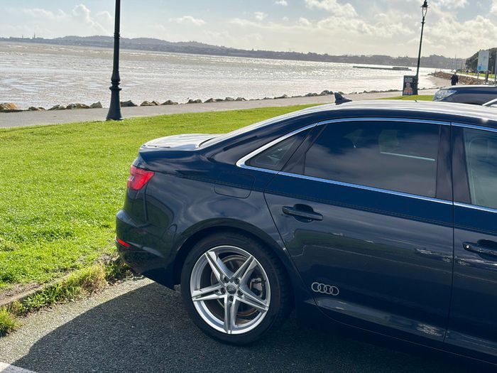 2016 Audi A4 2.0 TFSI Automatic, Adaptive Cruise, 190 BHP, 76,000 KM