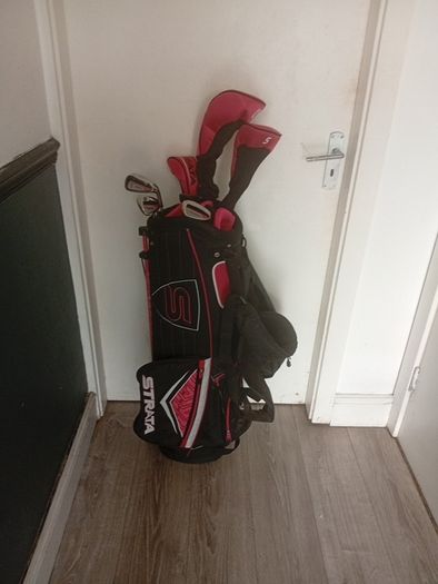 Golf clubs
