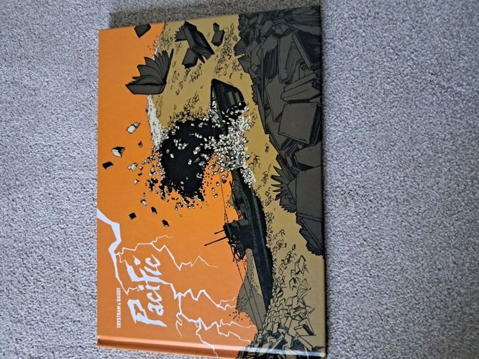 Graphic novel. Pacific HC