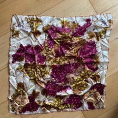 Sandeman port scarf