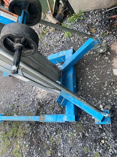 Genie SLA 10 lift