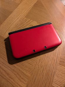 Nintendo 3DS XL Red