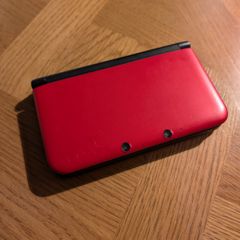 Nintendo 3DS XL Red