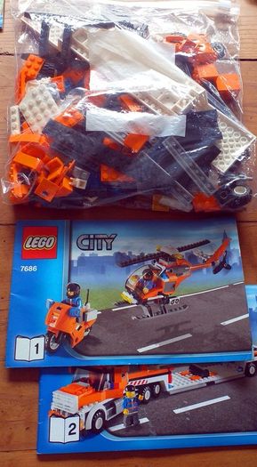 Lego City 7686: Helicopter Transporter (2009) 100% Complete (NO BOX)